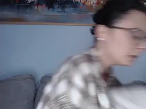 cleophee online show from March 13, 6:37 am