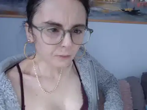 cleophee online show from March 19, 6:46 am