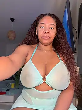 Snapshot of kataryna69 chatting on April 13, 4:45 pm kataryna69 online show from April 13, 4:45 pm