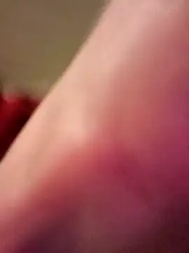 Snapshot of bujazolaxxx chatting on February 15, 7:32 pm bujazolaxxx online show from February 15, 7:32 pm