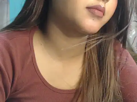 NancyRuvi online show from October 30, 3:24 pm