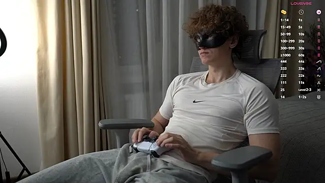 BumBuster69 online show from March 23, 9:41 pm