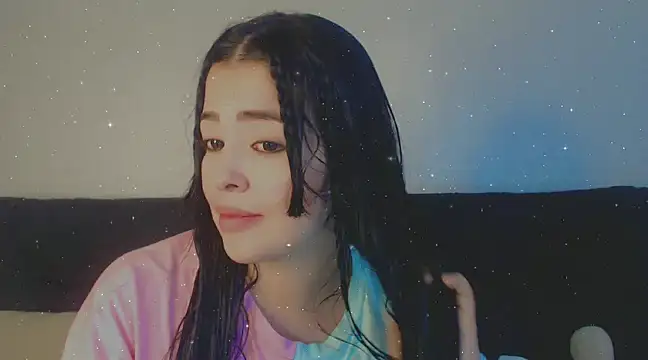 Aleska  Bell online show from February 11, 3:40 pm