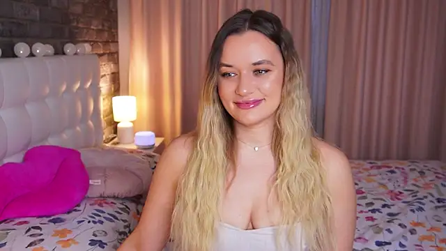 starrydoll online show from March 15, 2:34 pm