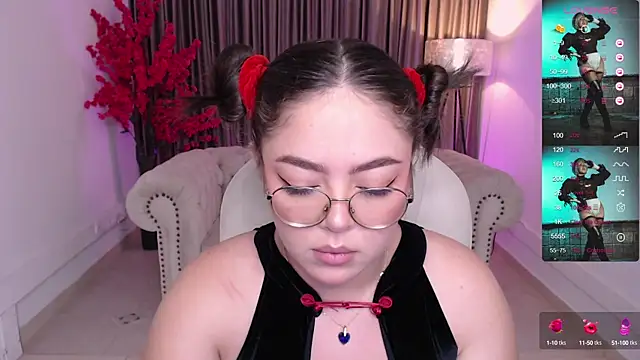 Snapshot of emmy_walker chatting on January 23, 11:04 am emmy walker online show from January 23, 11:04 am