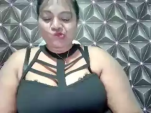 IndianDelia online show from November 1, 4:31 pm