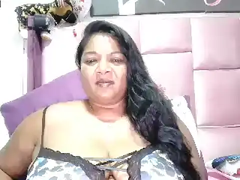 IndianDelia online show from April 14, 1:11 am