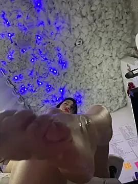 Snapshot of Natasha_boobs_latina chatting on January 15, 1:56 am Natasha boobs latina online show from January 15, 1:56 am