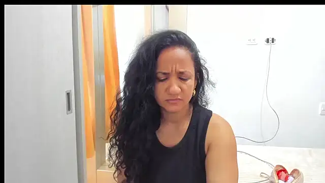 alaskmiller1 online show from February 24, 9:57 pm