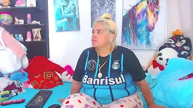 estrellita fugaz16x online show from January 28, 2:11 am