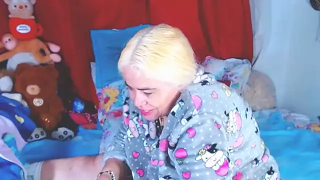 estrellita fugaz16x online show from November 14, 5:17 am