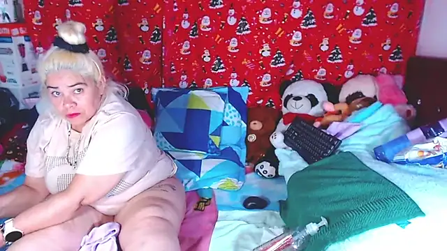 estrellita fugaz16x online show from March 19, 4:49 am