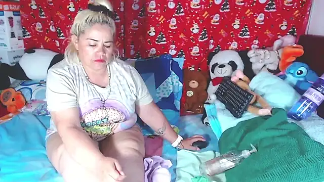 estrellita fugaz16x online show from April 7, 4:24 am