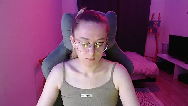 AnabelFrel online show from October 16, 12:11 am