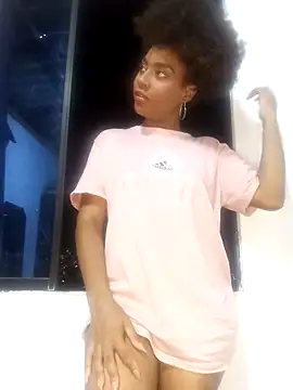 Snapshot of thaimy_ chatting on October 14, 11:49 pm thaimy online show from October 14, 11:49 pm