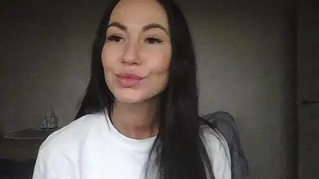 JulianaGold1 online show from January 20, 4:23 pm