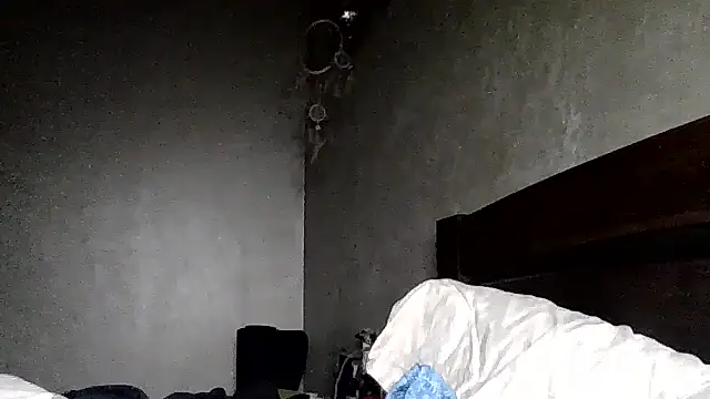 JulianaGold1 online show from March 16, 8:24 pm