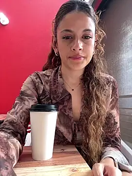 alana15 online show from February 28, 9:27 pm