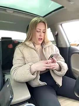 AlisaWhite online show from February 28, 12:42 pm