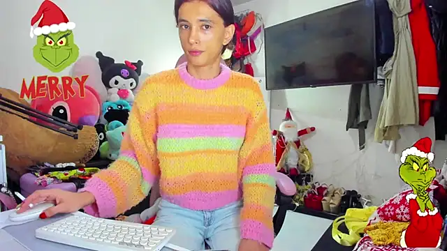 Lawrncesofiets online show from December 15, 5:28 pm