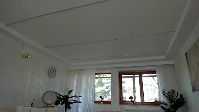 TiffanyHouston  online show from March 21, 8:06 am