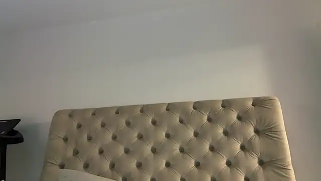 TiffanyHouston  online show from July 3, 5:30 pm