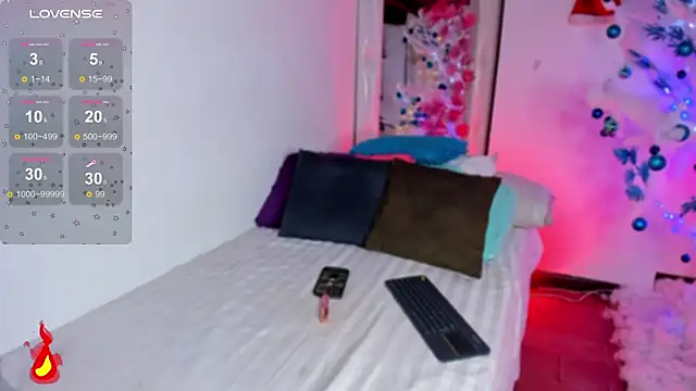 jenndy lockhart online show from December 11, 3:13 am