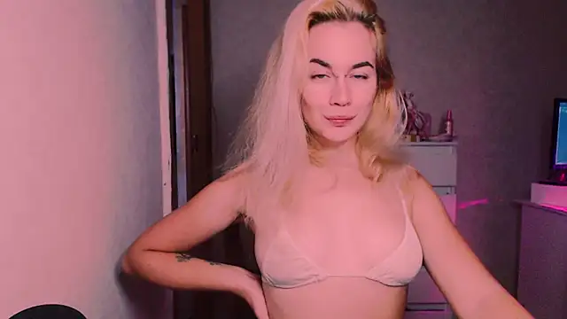 xxxcharismaaa online show from October 26, 7:53 pm