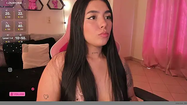 Snapshot of shantall_vidales_ chatting on February 6, 6:35 pm shantall vidales online show from February 6, 6:35 pm