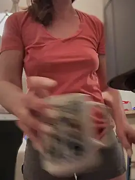 MaiseKnox online show from December 19, 12:34 am