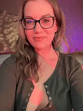 MaiseKnox online show from March 12, 12:31 am