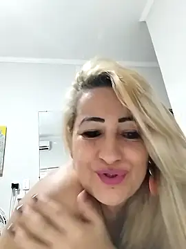 vivifernades online show from December 18, 11:34 am