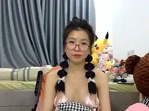 Cute Ruby01 online show from January 2, 12:24 pm
