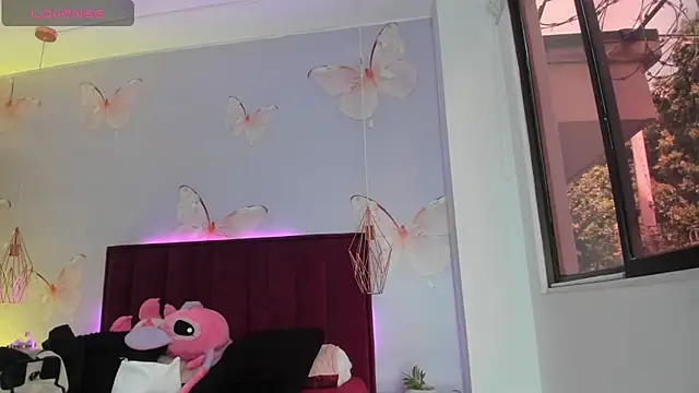 Vivi prinncess online show from September 12, 9:15 pm