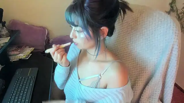 Sammysammy  online show from November 23, 7:41 am