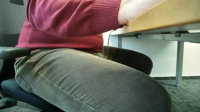 69bezfleku online show from December 2, 7:14 am