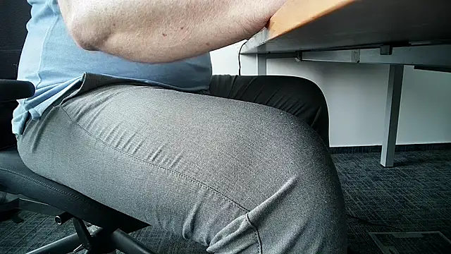 69bezfleku online show from October 1, 6:30 am