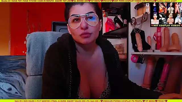 Snapshot of cuminmenowbbyx chatting on January 16, 1:14 pm cuminmenowbbyx online show from January 16, 1:14 pm