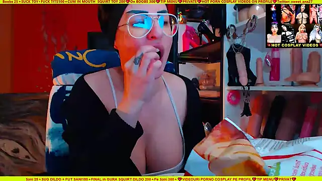 Snapshot of cuminmenowbbyx chatting on February 9, 4:07 pm cuminmenowbbyx online show from February 9, 4:07 pm