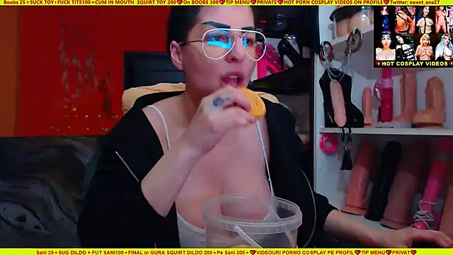 Snapshot of cuminmenowbbyx chatting on March 4, 6:29 pm cuminmenowbbyx online show from March 4, 6:29 pm