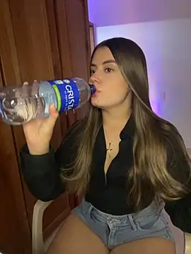 Miss valeriaa online show from October 16, 2:40 pm