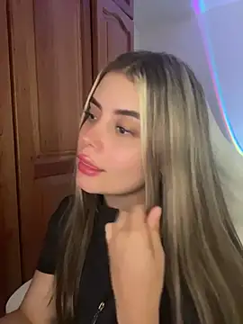 Miss valeriaa online show from June 20, 3:20 am