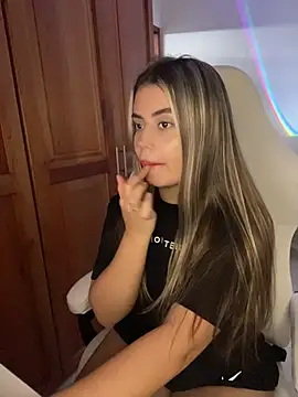 Miss valeriaa online show from July 8, 8:57 pm