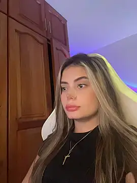 Miss valeriaa online show from July 17, 4:45 pm