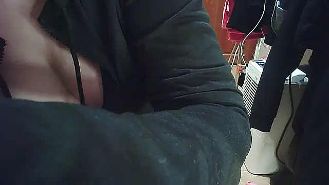 cindy01113520 online show from March 5, 8:42 pm