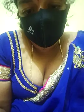 Snapshot of teddy-143 chatting on October 14, 5:03 pm teddy-143 online show from October 14, 5:03 pm