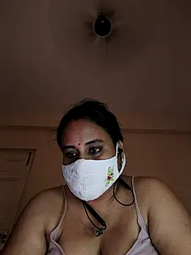 Snapshot of Sheela-Bhabi chatting on July 5, 8:54 am Sheela-Bhabi online show from July 5, 8:54 am
