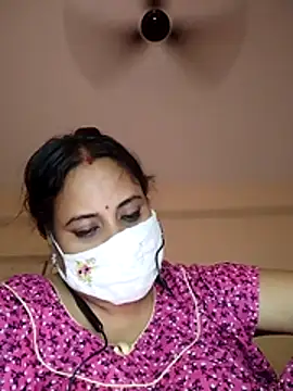 Snapshot of Sheela-Bhabi chatting on August 4, 11:13 am Sheela-Bhabi online show from August 4, 11:13 am