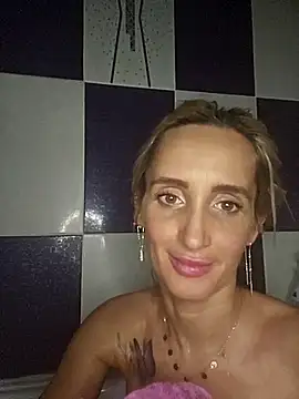 IsabelleEthan online show from March 4, 6:50 pm