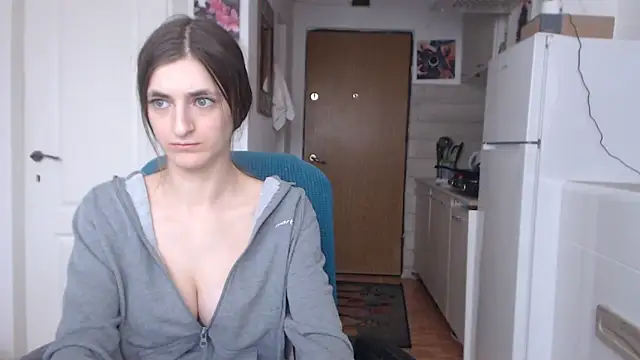 simyhvn online show from February 11, 8:37 am